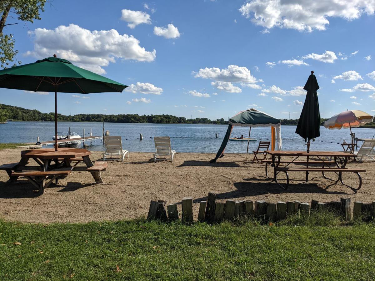 Swan Lake Resort & Campground Fergus Falls Esterno foto