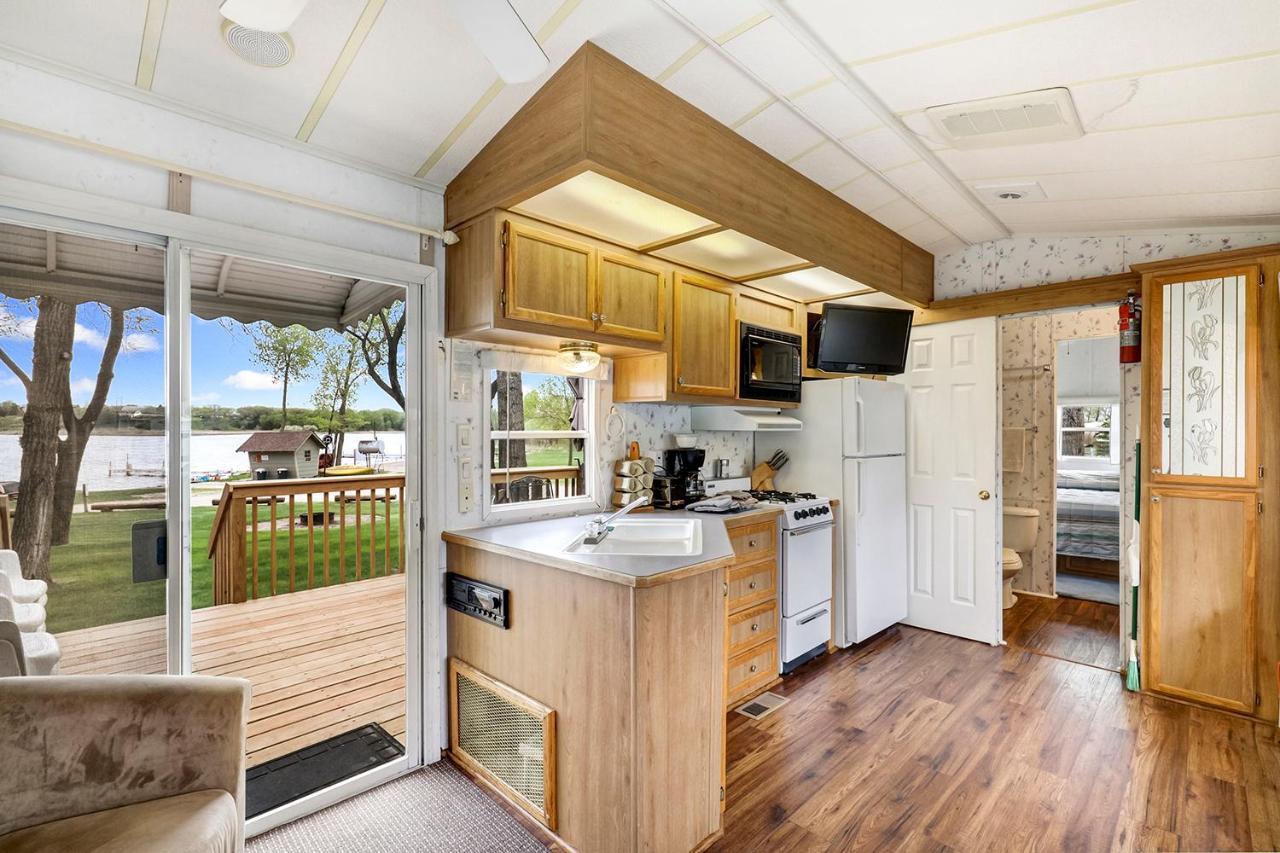 Swan Lake Resort & Campground Fergus Falls Esterno foto