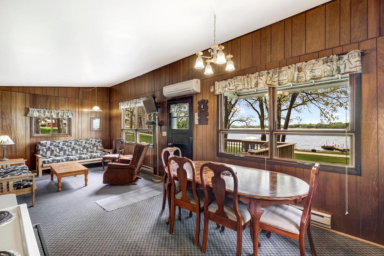 Swan Lake Resort & Campground Fergus Falls Esterno foto